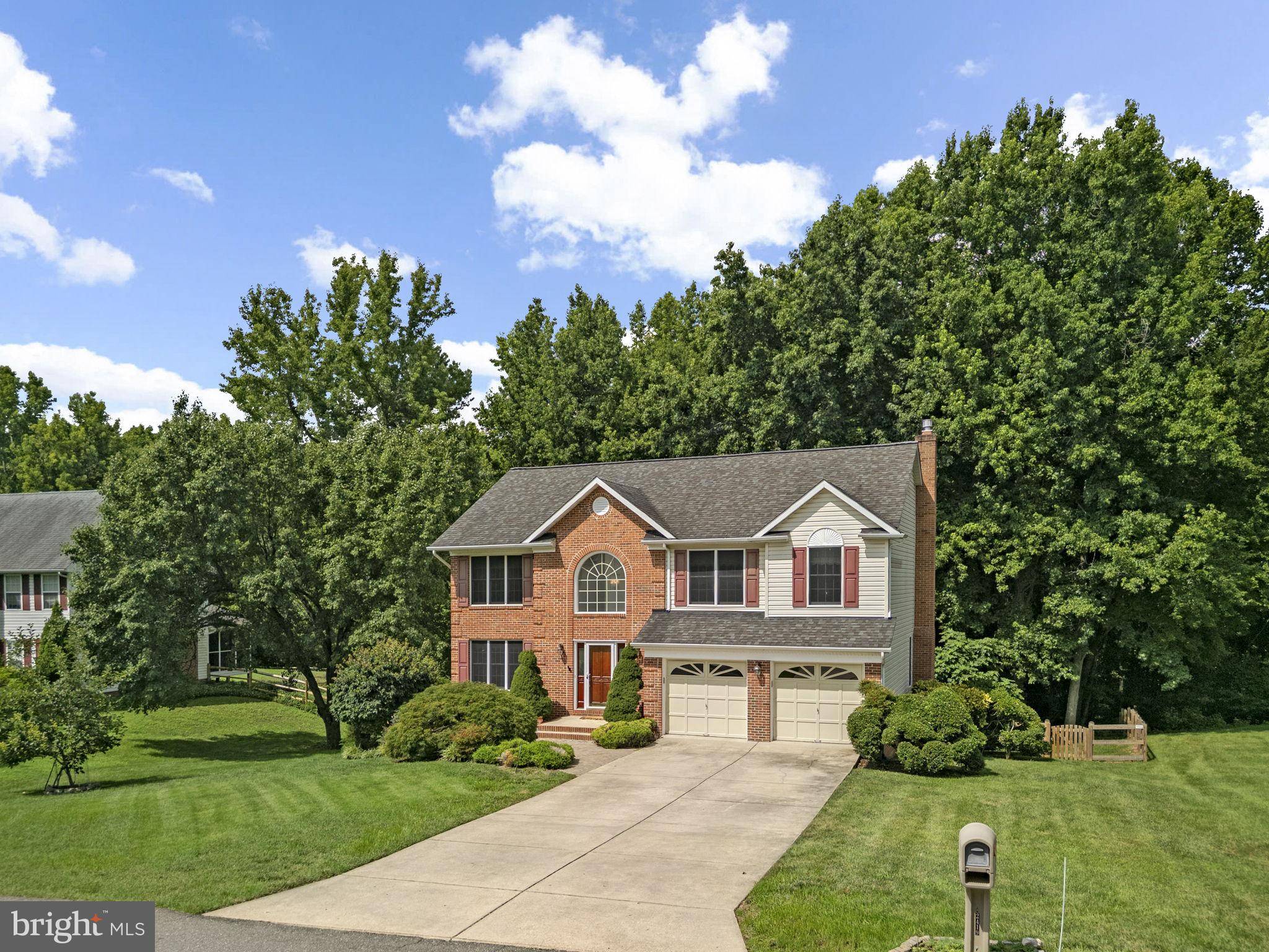 Waldorf, MD 20603,2419 PIMPERNEL DR