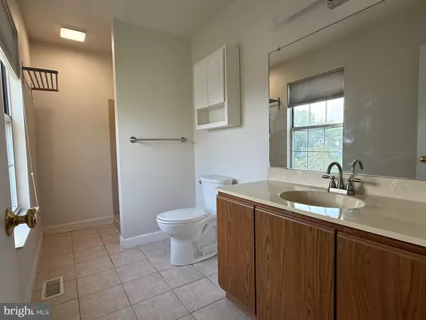Newark, DE 19711,17 WITHAMS RD