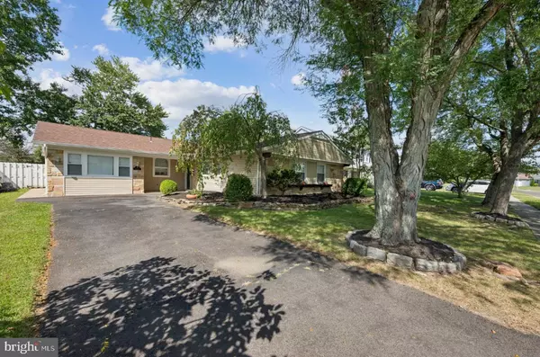 19 HELM TURN, Willingboro, NJ 08046