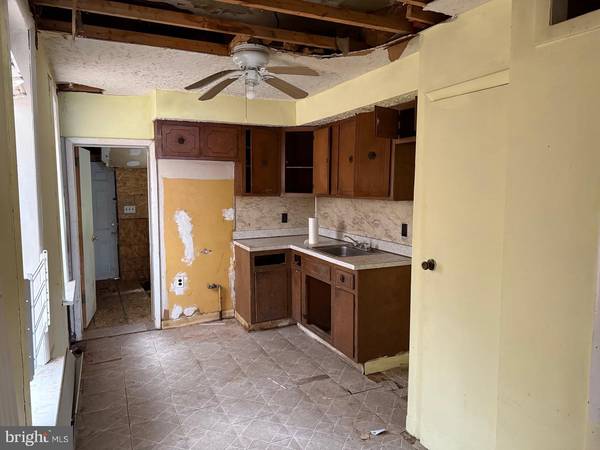 Philadelphia, PA 19134,2102 E CLEARFIELD ST