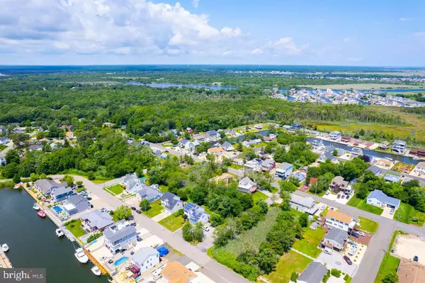 Waretown, NJ 08758,150 LIGHTHOUSE DR