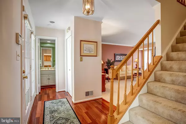 Montgomery Village, MD 20886,20744-20744 HIGHLAND HALL DR