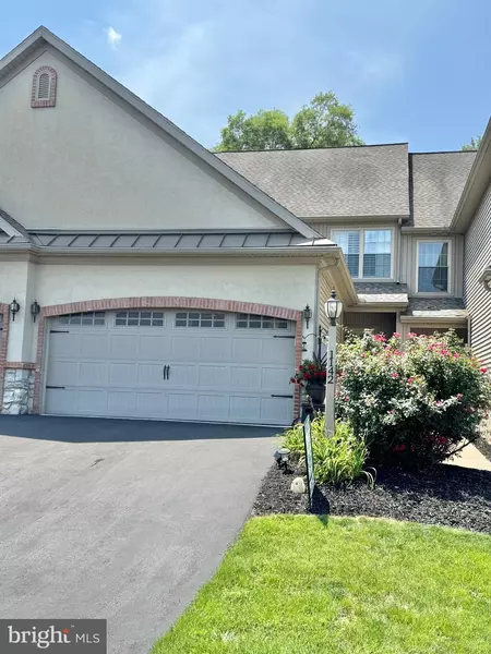 1142 DAY STAR DR, Harrisburg, PA 17111
