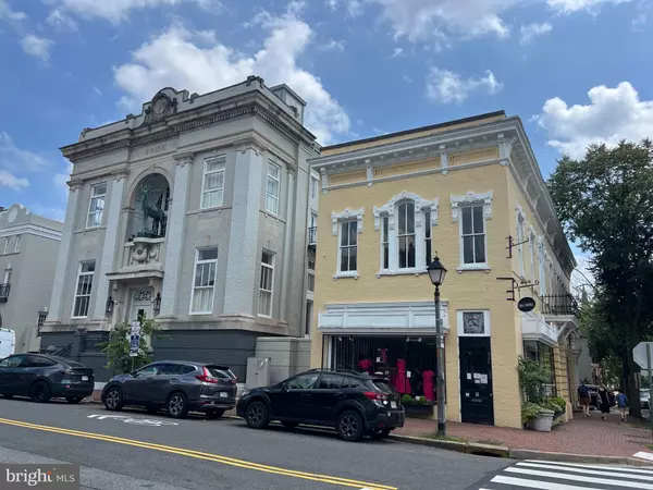 Alexandria, VA 22314,204 S ROYAL