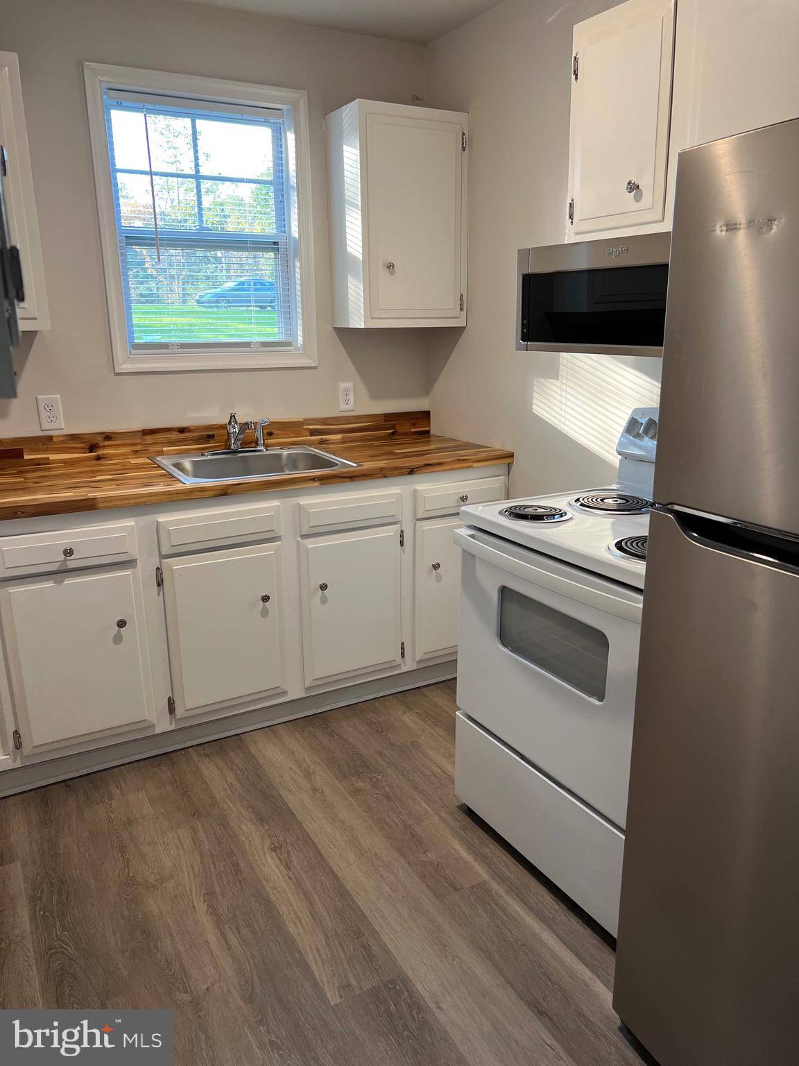 132 BRIARWOOD CIR #1, Berkeley Springs, WV 25411