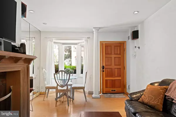 Washington, DC 20007,1008 PAPER MILL CT NW #1008