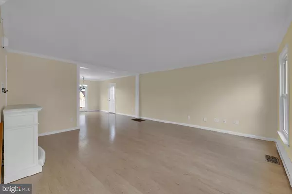 East Greenville, PA 18041,536 STATE ST