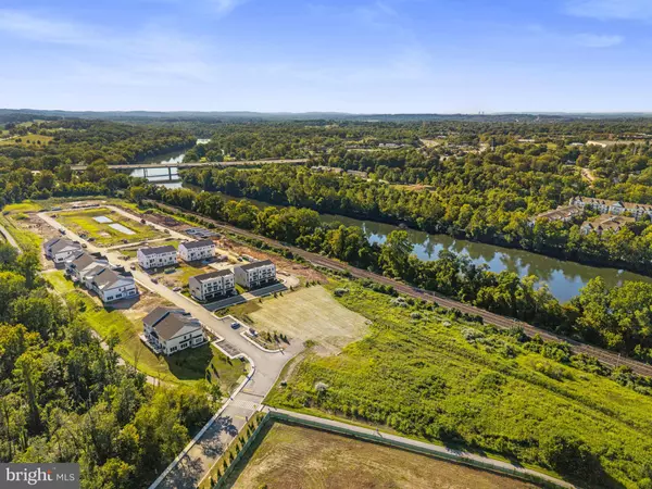King Of Prussia, PA 19406,101 RIVER TRAIL CIRCLE #WARWICK