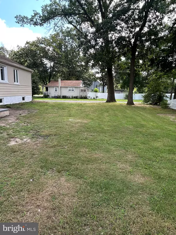 Mount Laurel, NJ 08054,109 CORAL AVE