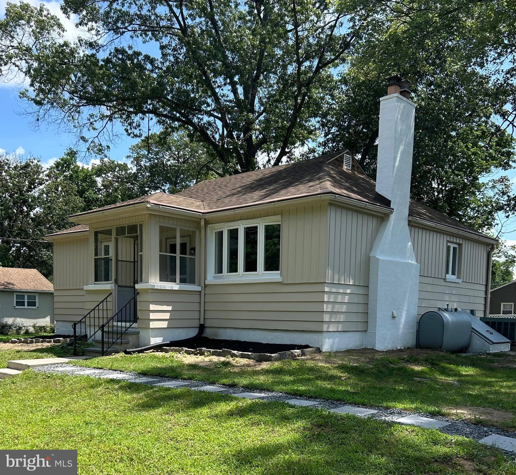 109 CORAL AVE, Mount Laurel, NJ 08054