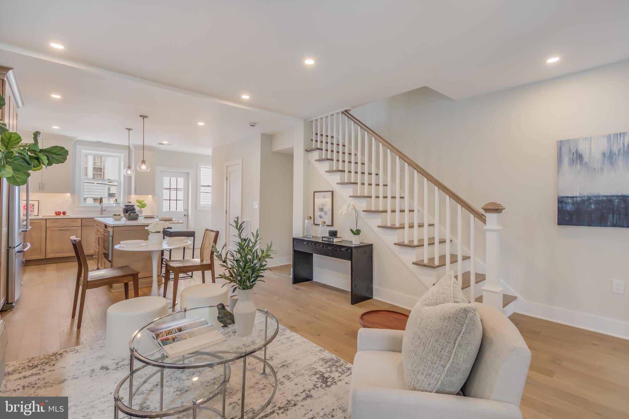 Washington, DC 20011,527 QUINTANA PL NW