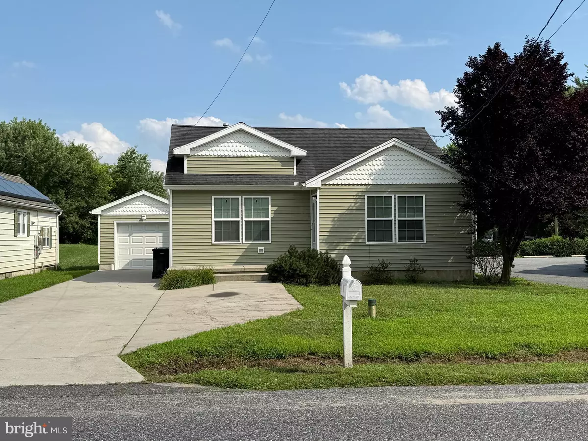 Pedricktown, NJ 08067,271 PENNSVILLE PEDRICKTOWN RD