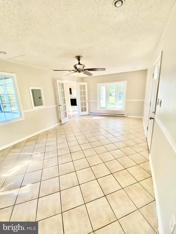 Willingboro, NJ 08046,46 BEAVERDALE LN