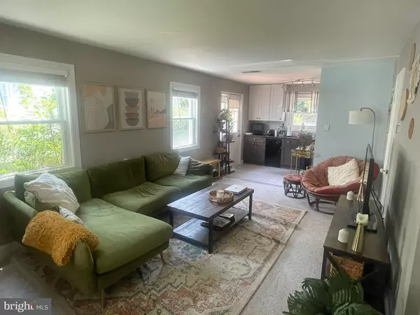 Alexandria, VA 22303,2313 FAIRVIEW TER