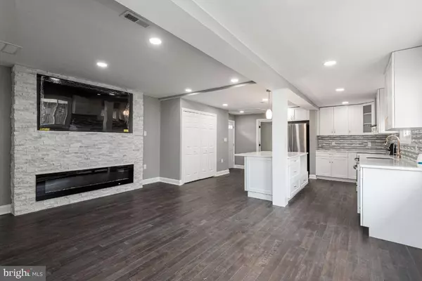 Pasadena, MD 21122,776 203RD ST