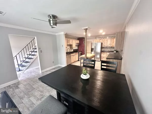 18085 OLDE PORT LN, Triangle, VA 22172