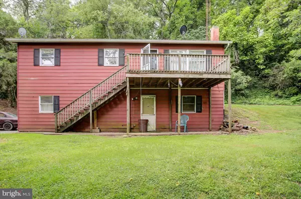 3593 FUNK ROAD, Chambersburg, PA 17201