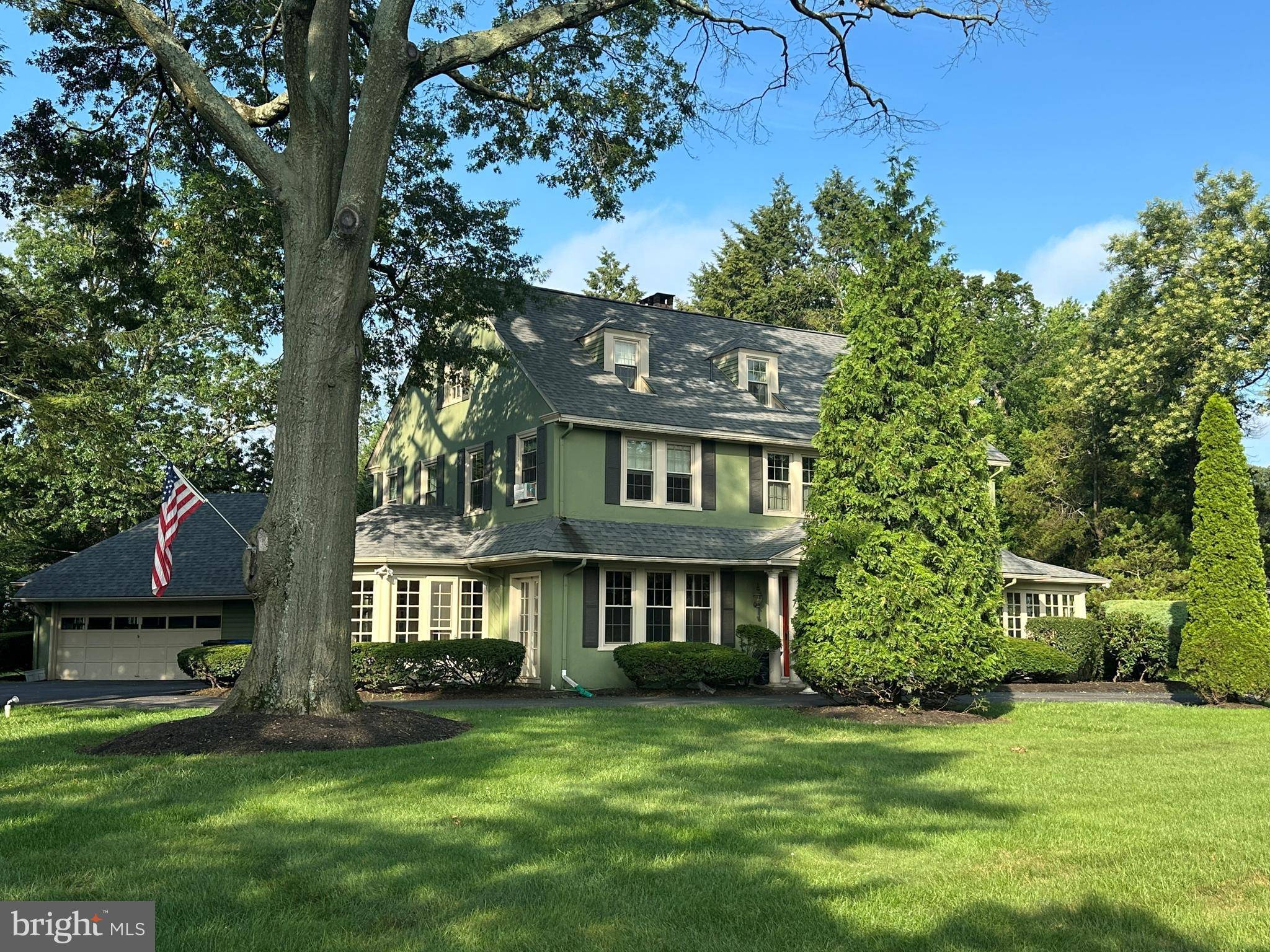 1105 GOLF RD, Cinnaminson, NJ 08077