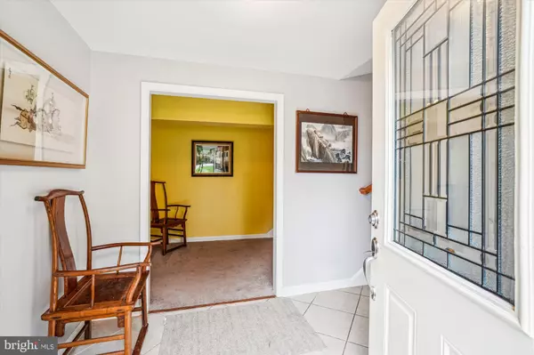 Annapolis, MD 21403,107 SPRING VALLEY DR