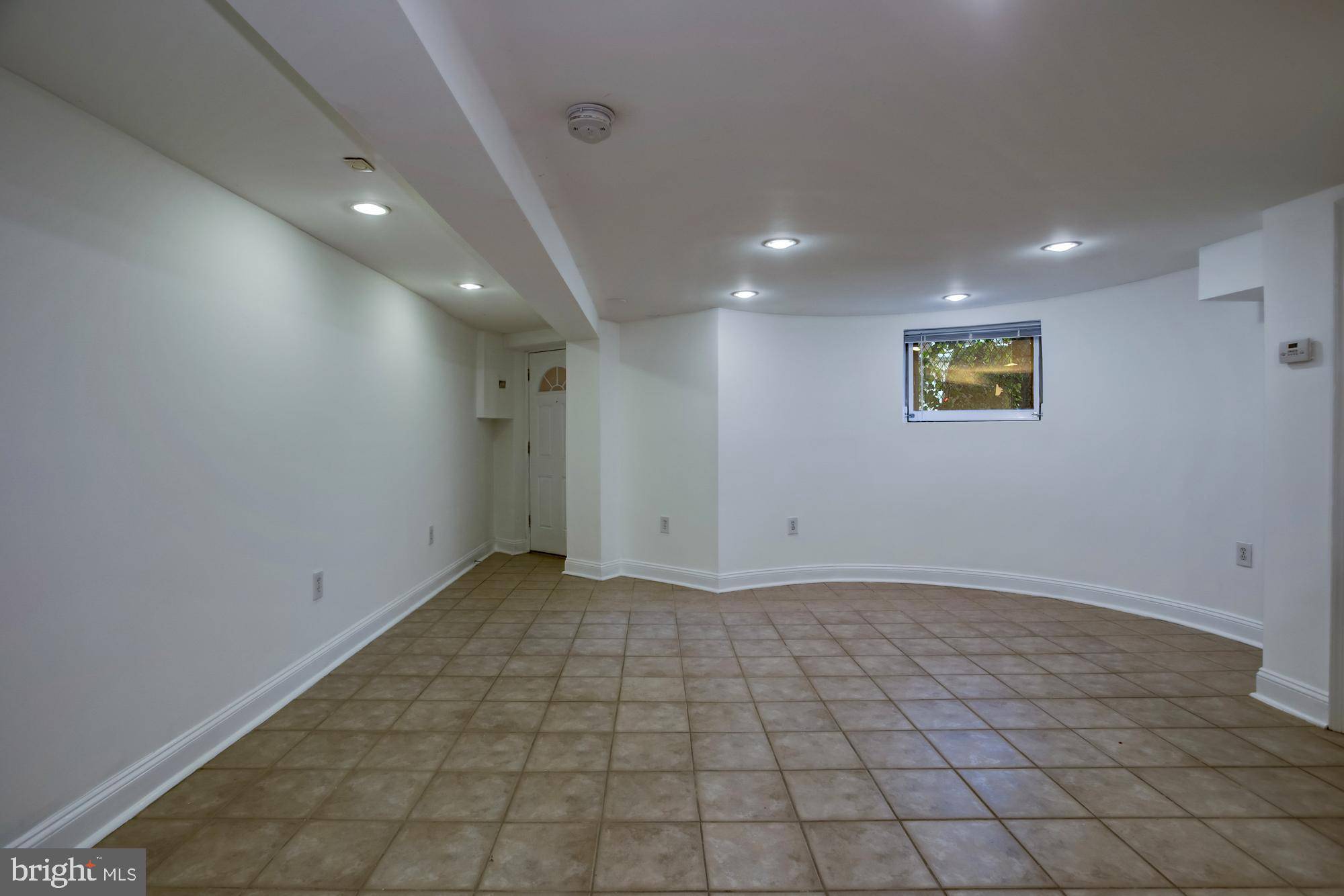 Washington, DC 20008,2151 FLORIDA AVE NW #1