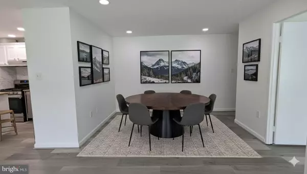 Falls Church, VA 22046,7354 ROUTE 29 #54/T2