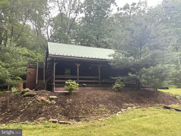 56 PONDEROSA WAY, Milroy, PA 17063