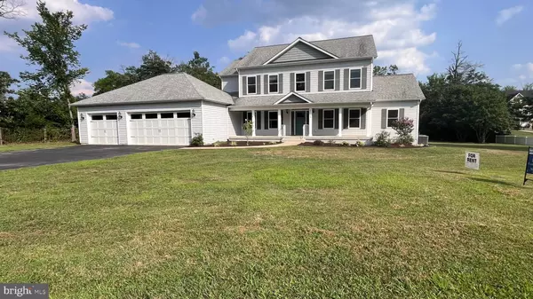 Chantilly, VA 20152,43358 MOUNTAIN VIEW DR