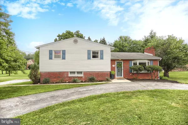 5860 MIMOSA ST,  Harrisburg,  PA 17112