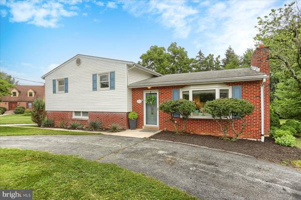 Harrisburg, PA 17112,5860 MIMOSA ST