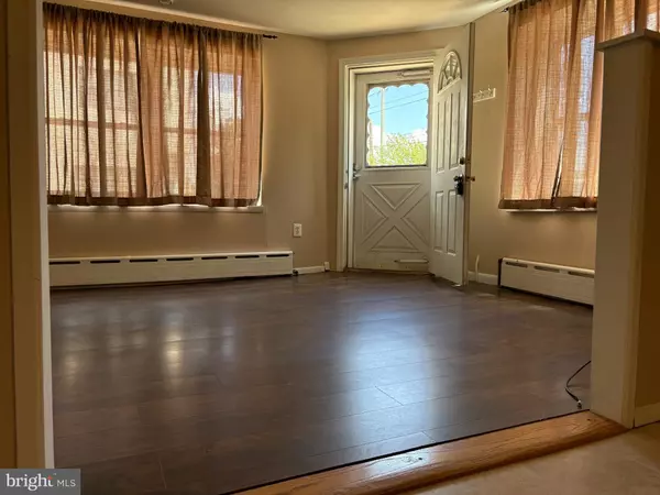Philadelphia, PA 19148,2842 S ISEMINGER ST #1