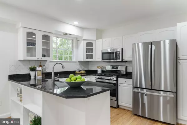 Bethesda, MD 20814,4403 MAPLE AVE