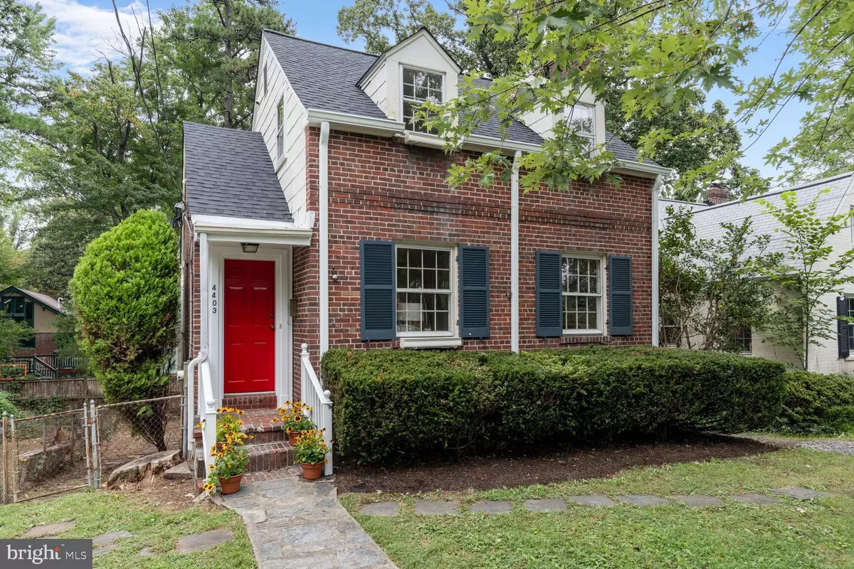 Bethesda, MD 20814,4403 MAPLE AVE