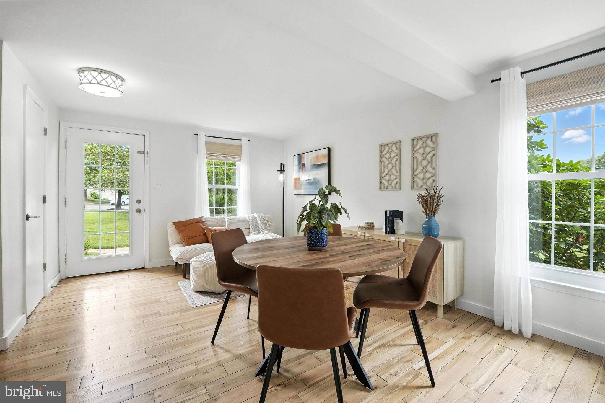 Reston, VA 20194,1653 FIELDTHORN DR