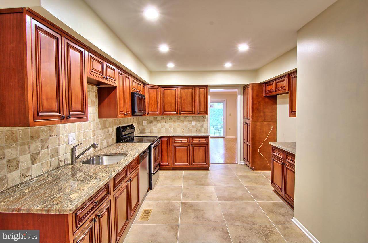 Baltimore, MD 21209,2310 BRIGHT LEAF WAY