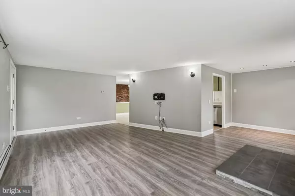 Douglassville, PA 19518,747 CHESTNUT ST