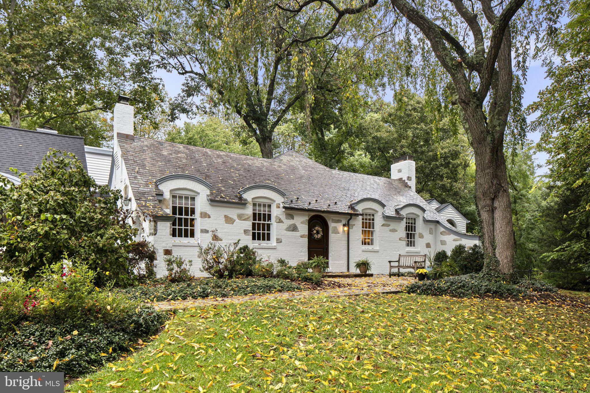 7058 IDYLWOOD RD, Falls Church, VA 22043