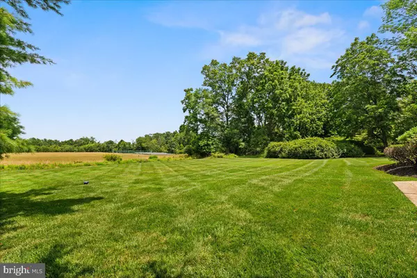 Pennington, NJ 08534,212 PENN VIEW DR