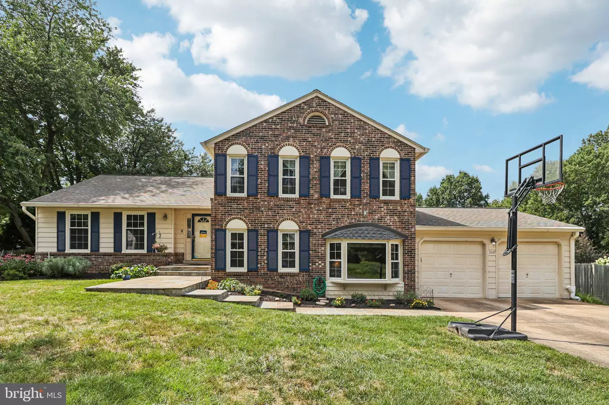 Vienna, VA 22181,2237 LOCH LOMOND DR