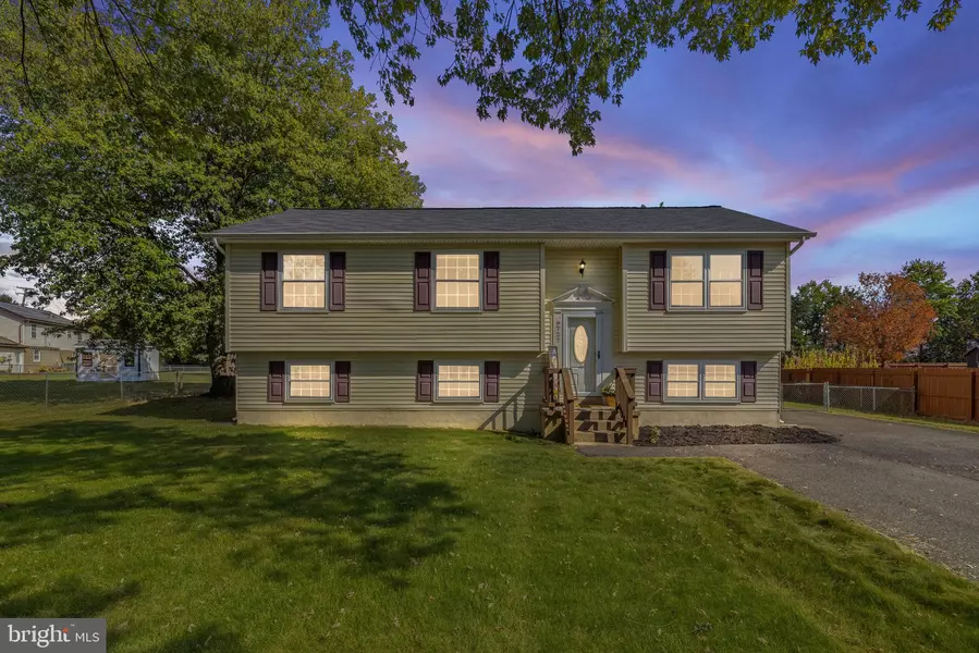 6727 WILLOWBROOK DR, Bealeton, VA 22712