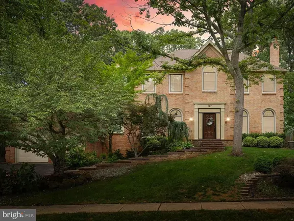 Voorhees, NJ 08043,127 FORREST HILLS DR