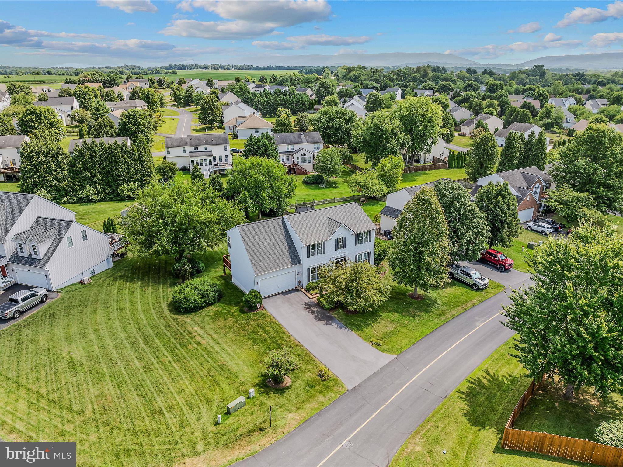 Charles Town, WV 25414,130 KIMBERWICKE DR N