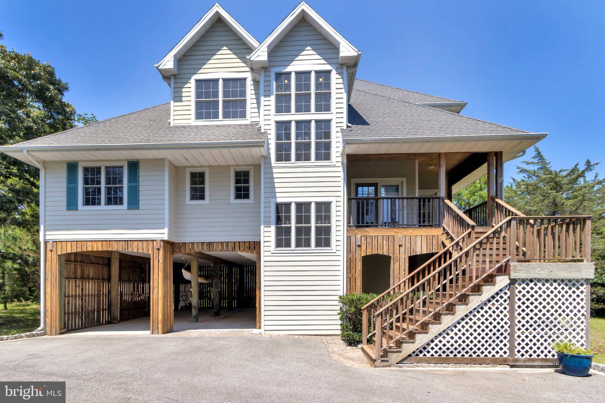 38807 BAYFRONT DR, Ocean View, DE 19970