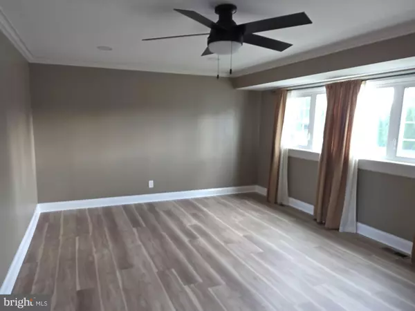 Pennsville, NJ 08070,9 JONES AVE