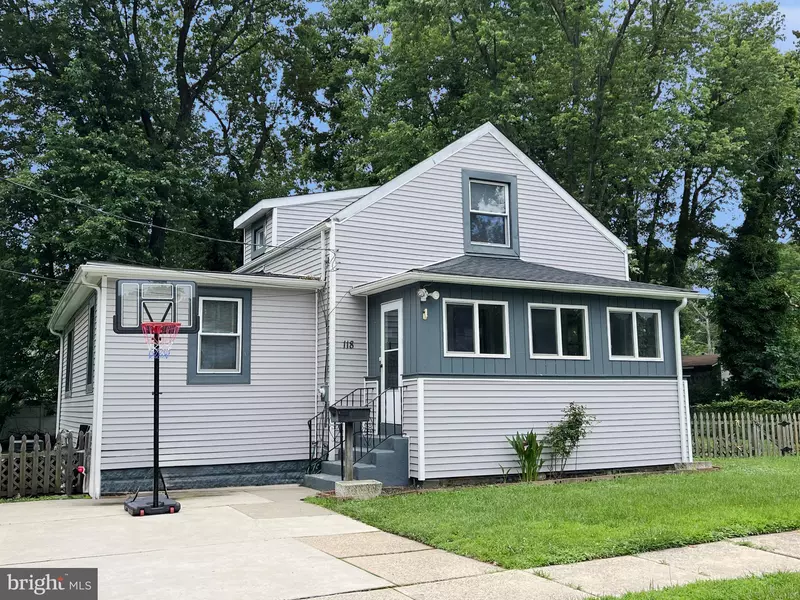 118 1ST AVE, Lindenwold, NJ 08021