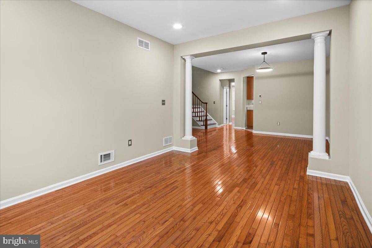 Princeton, NJ 08540,36 TRUMAN AVE