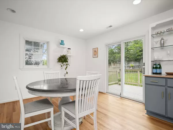 Chevy Chase, MD 20815,2707 EAST WEST HWY