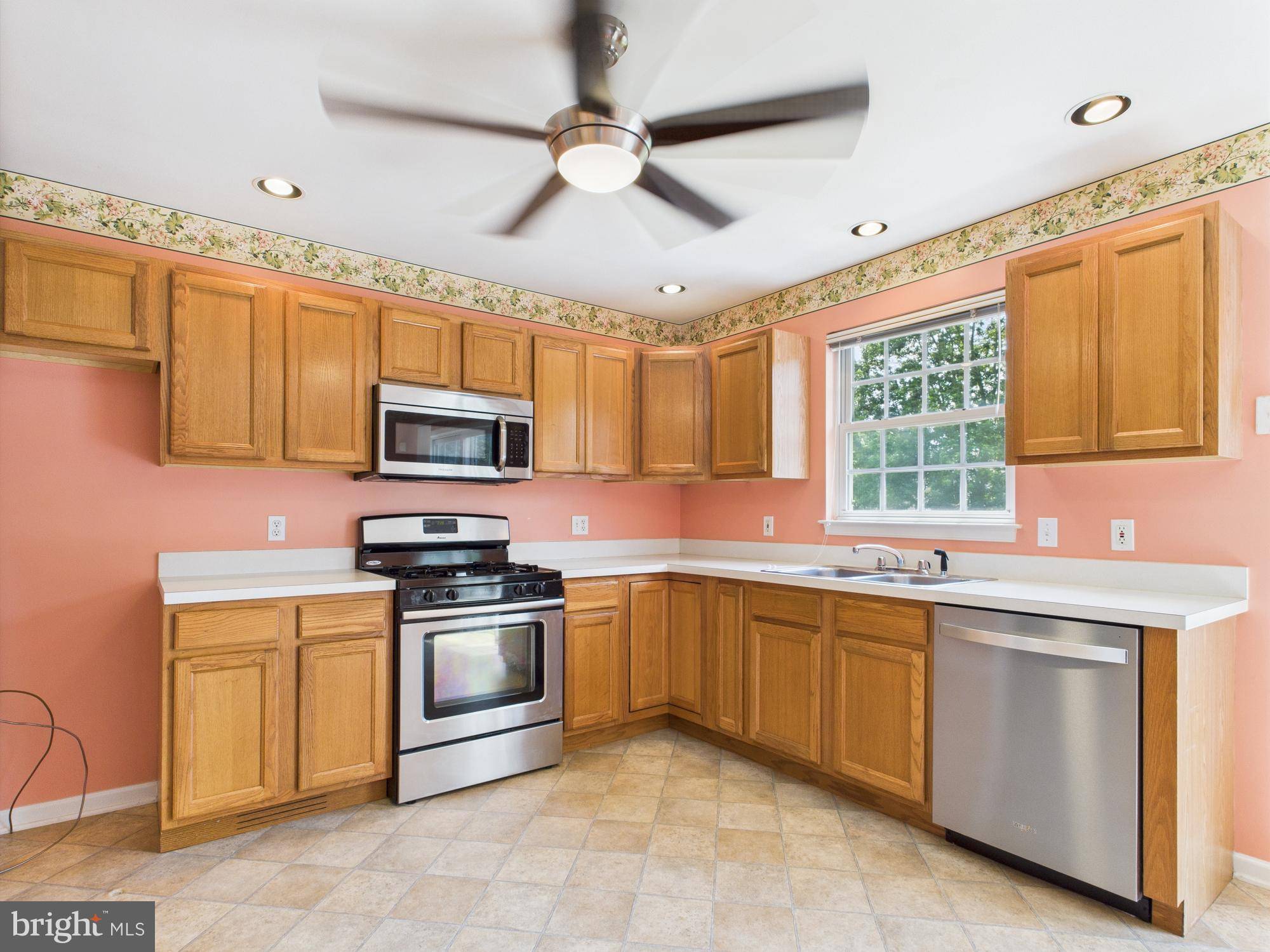 York, PA 17408,2505 WESTMINSTER DR