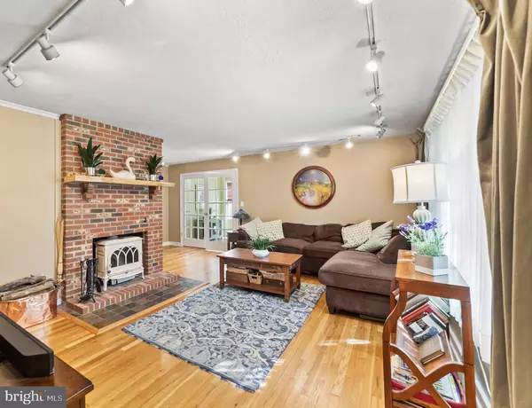 Hamilton, NJ 08620,38 ALTHEA AVE