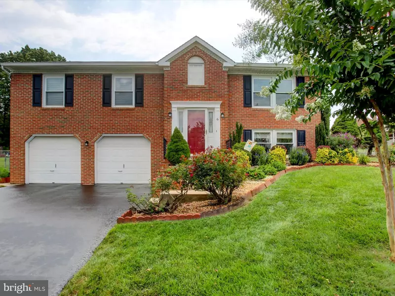 6 PRINCETON PL, Hagerstown, MD 21742