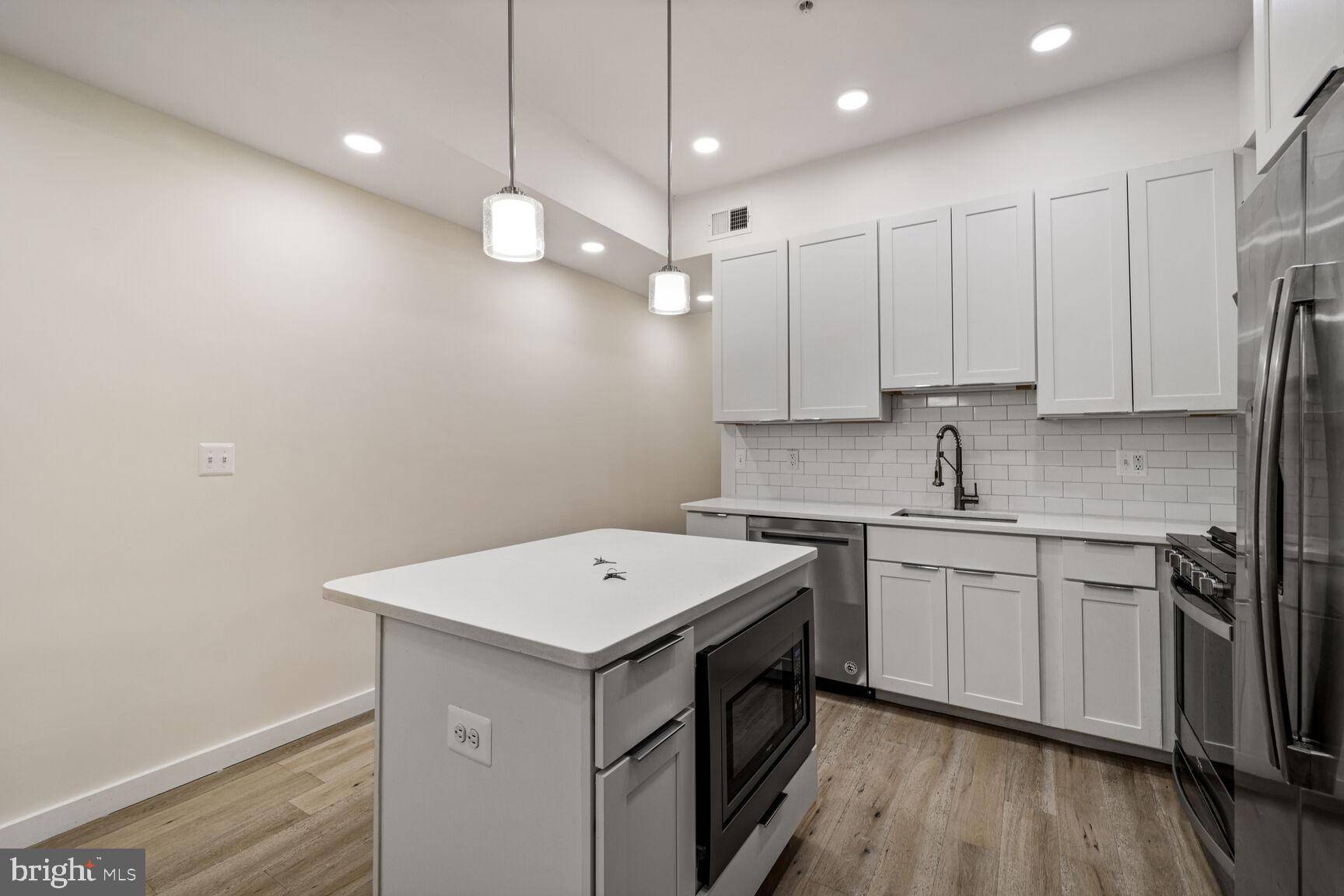 Washington, DC 20001,1112 5TH ST NW #2